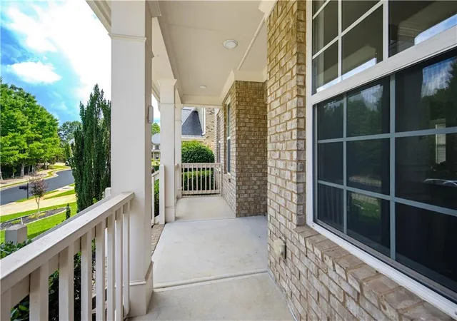 image of 720 Yasha Ct, Alpharetta, GA 30005 | MLS# 7804552