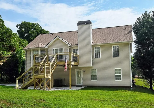 2nd image of 114 Waterbury Ln, Braselton, GA 30517 | MLS# 7789389