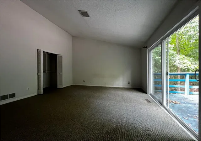 Photo 4 of Sale Pending at 2308 Spear Point Trl, Marietta, GA 30062 | MLS# 7822366 | Listing updated on 2026-09-15