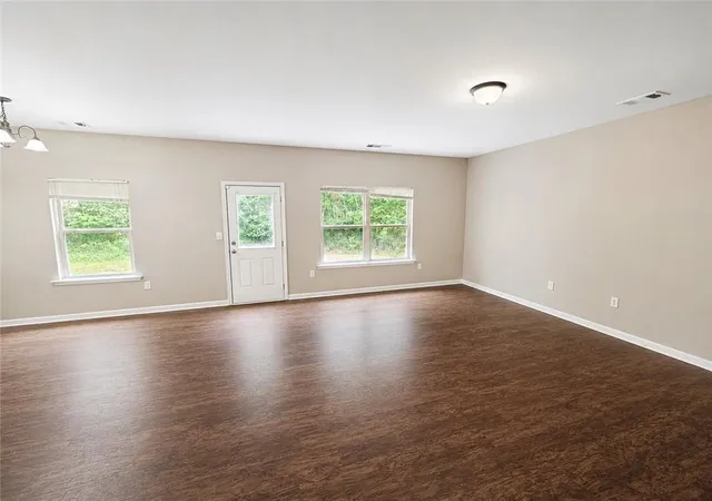 5th image of 1030 Franklin Ct, Austell, GA 30106 | MLS# 7814715