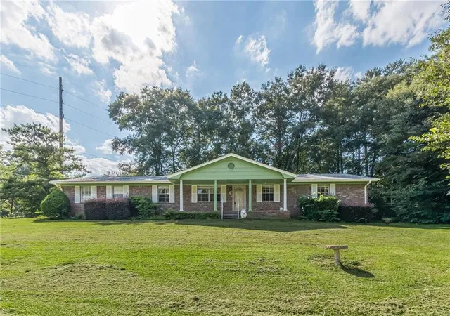 1st image of 15 Highlane Dr, Stockbridge, GA 30281 | MLS# 7825540