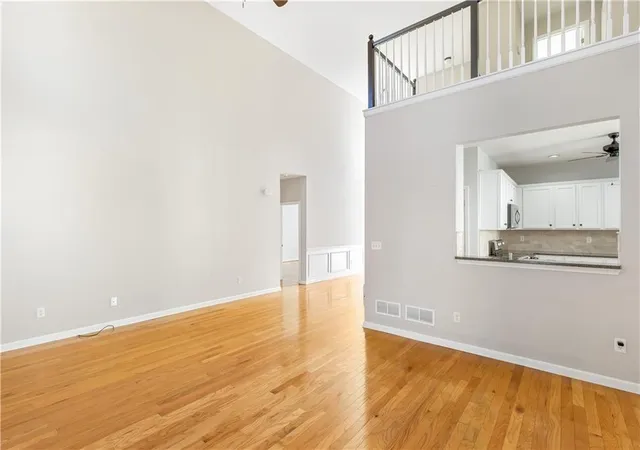 3rd image of 306 Ivy Manor Dr Nw, Marietta, GA 30064 | MLS# 7773457