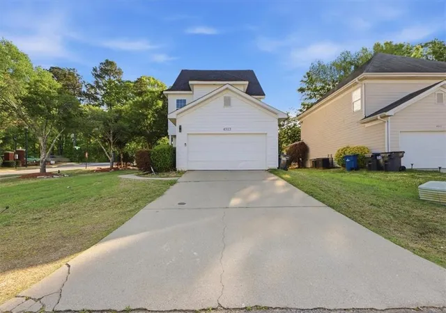 1st image of 4313 Ben Hill Rd, Atlanta, GA 30349 | MLS# 7741395