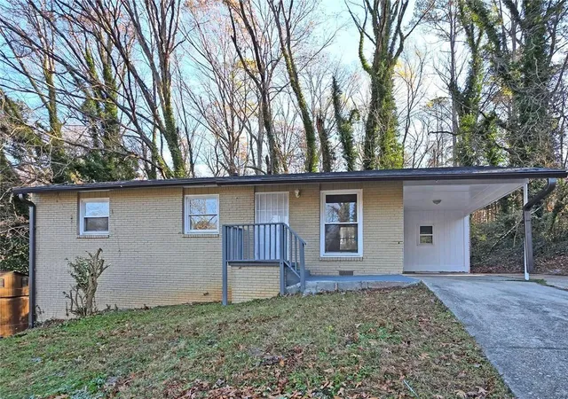 1st image of 2332 Baywood Dr Se, Atlanta, GA 30315 | MLS# 7796734
