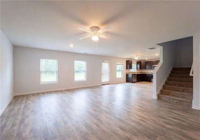3rd image of 1300 Mills Cove Dr, Covington, GA 30016 | MLS# 7800223