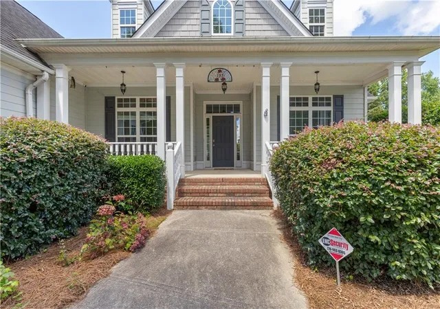 Photo 2 of Single family home for sale at 155 Rose Crk Dr, Covington, GA 30014 | MLS# 7812527 | Listing updated on 2026-08-04