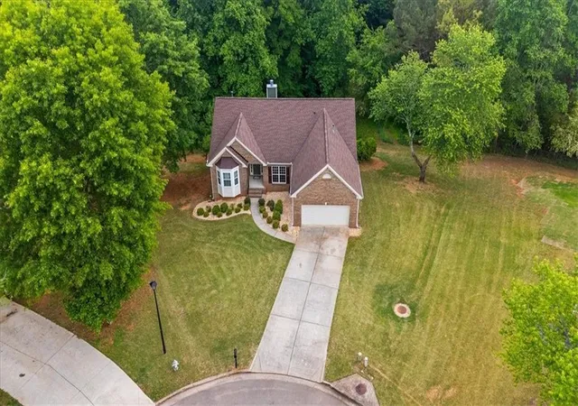 Photo 2 of Single family home for sale at 8780 Amberfield Dr, Gainesville, GA 30506 | MLS# 7766899 | Listing updated on 2026-06-27
