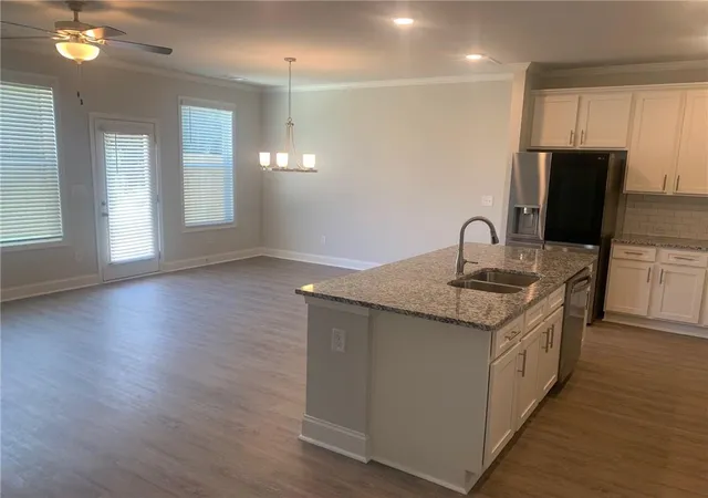 Photo 2 of Townhouse for sale at 3883 Brookburn Park, Gainesville, GA 30506 | MLS# 7796209 | Listing updated on 2026-09-11