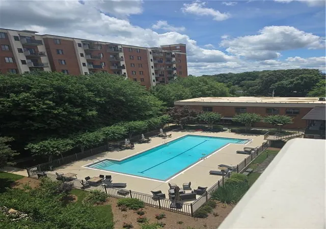 1st image of 300 Johnson Ferry Rd #B608, Sandy Springs, GA 30328 | MLS# 7785574