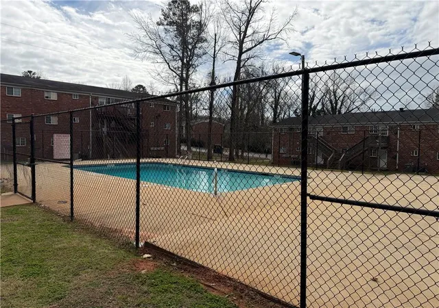 Homes for sale in Athens, GA | 195 Sycamore Drive, Athens, GA 30606 | Houzeo