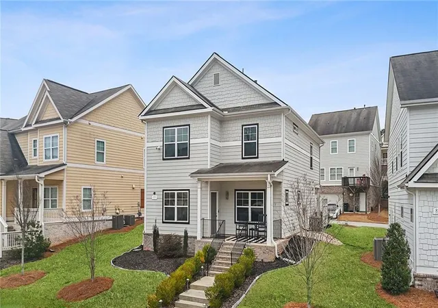Photo 2 of Sale Pending at 833 Jensmith Ave, Marietta, GA 30060 | MLS# 7815236 | Listing updated on 2026-08-15