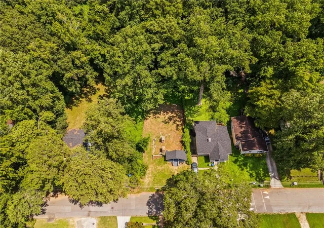 Photo 3 of Single family home for sale at 1631 Orlando St SW, Atlanta, GA 30311 | MLS# 7821849 | Listing updated on 2026-08-21
