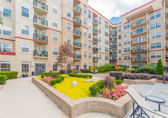 Condominium at 230 E Ponce De Leon Ave #103, Decatur, GA 30030 | MLS# 6796598 | | Sold on 2021-03-18