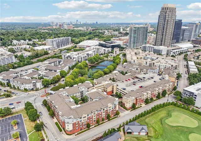 3rd image of 400 17Th St Nw #2212, Atlanta, GA 30363 | MLS# 7739008