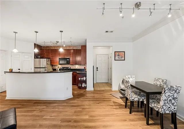 4th image of 400 17Th St Nw #2212, Atlanta, GA 30363 | MLS# 7739008