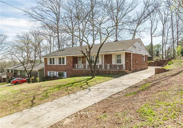 Photo 2 of Sale Pending at 2110 Lavista Cir, Atlanta, GA 30354 | MLS# 7822881 | Listing updated on 2026-09-05