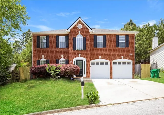 Photo 3 of Single family home for sale at 2462 Tolliver Dr, Ellenwood, GA 30294 | MLS# 7826625 | Listing updated on 2026-08-25