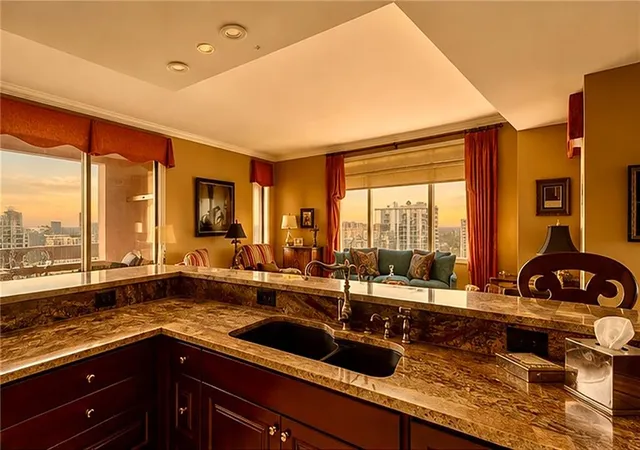 Photo 4 of Condo for sale at 75 14th Street NE #3410, Atlanta, GA 30309 | MLS# 7819755 | Listing updated on 2026-09-04