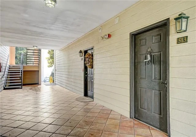 2nd image of 3777 Peachtree Rd Ne, Atlanta, GA 30319