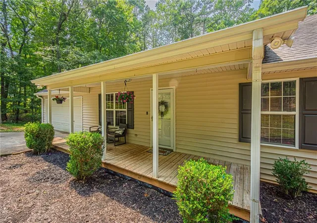 Photo 2 of Single family home for sale at 77 Williams Way, Dahlonega, GA 30533 | MLS# 7813674 | Listing updated on 2026-08-24