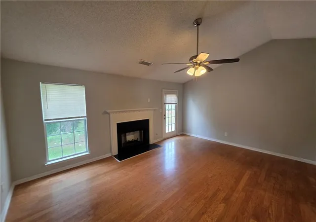 Photo 3 of Sale Pending at 6924 Biscayne Blvd, Rex, GA 30273 | MLS# 7805572 | Listing updated on 2026-09-22