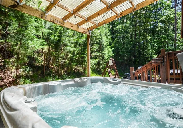 3rd image of 216 Dawn Ln, Ellijay, GA 30540 | MLS# 7820010