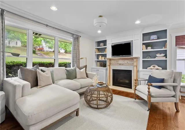 4th image of 3026 Skyland Dr Ne, Atlanta, GA 30341 | MLS# 7761401