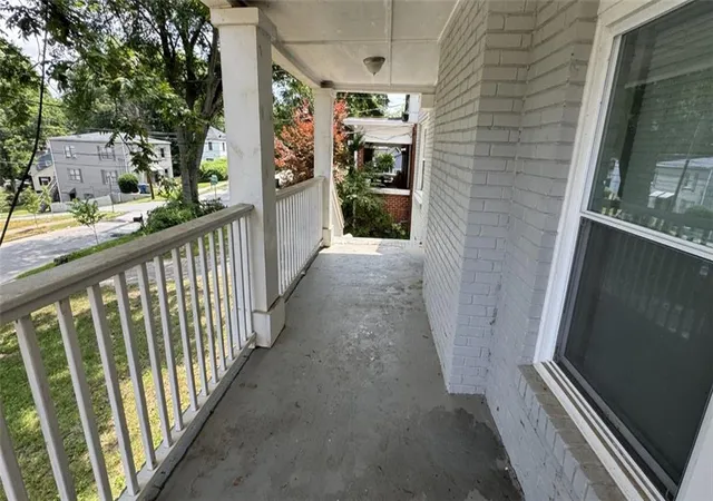 Photo 3 of Sale Pending at 1030 Westmoor Dr NW, Atlanta, GA 30314 | MLS# 7770320 | Listing updated on 2026-09-10