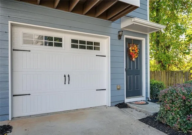 Photo 3 of Townhouse for sale at 1761 Liberty Pkwy, Atlanta, GA 30318 | MLS# 7706624 | Listing updated on 2026-07-22