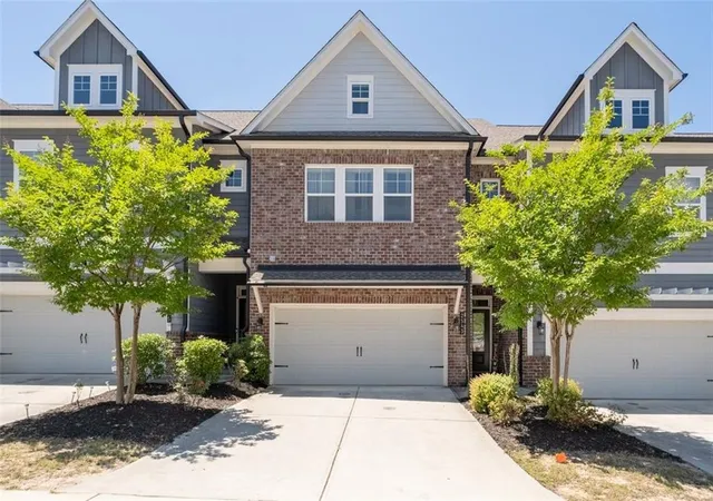 1st image of 2543 Oakbourne Ln, Smyrna, GA 30080 | MLS# 7768632