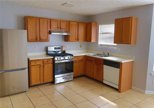 3rd image of 363 Springhaven Wy, Lawrenceville, GA 30046 | MLS# 7756065