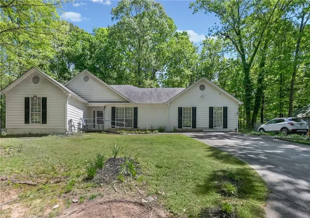 1st image of 365 Cook Dr, Ellenwood, GA 30294 | MLS# 7809590