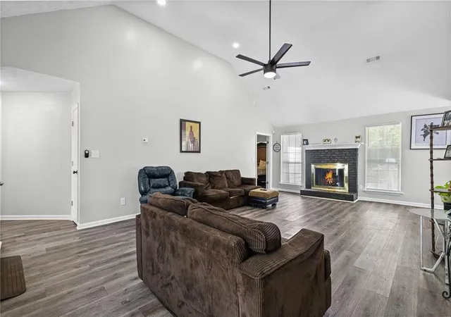 5th image of 365 Cook Dr, Ellenwood, GA 30294 | MLS# 7809590