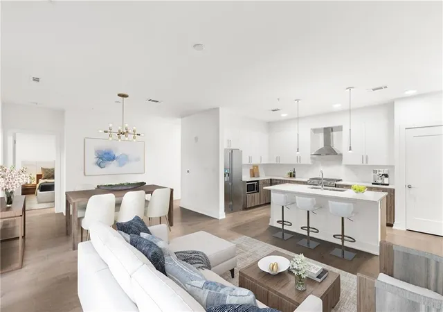 2nd image of 775 Juniper St Ne #309, Atlanta, GA 30308 | MLS# 7774552