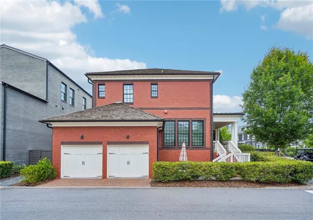 2nd image of 190 3rd St, Fayetteville, GA 30214 | MLS# 7785124