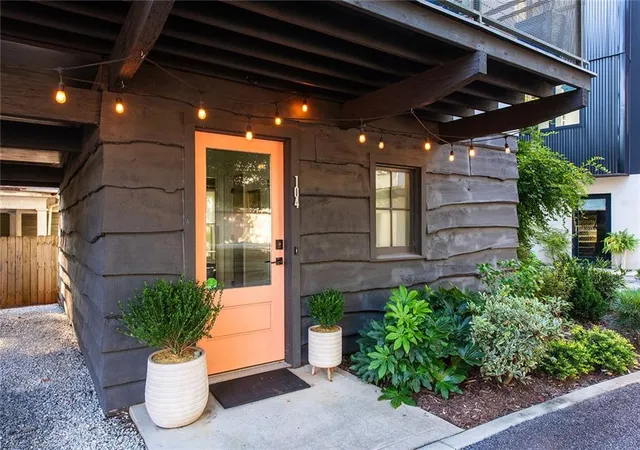 Photo 3 of Townhouse for sale at 104 Mattie Br Se, Atlanta, GA 30316 | MLS# 7827757 | Listing updated on 2026-09-13