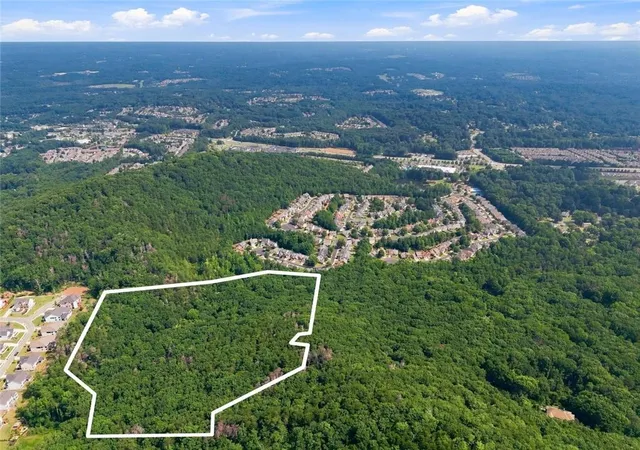 Photo 2 of Land for sale at 0 Manor Hl Trl, Marietta, GA 30066 | MLS# 7816166 | Listing updated on 2026-08-13