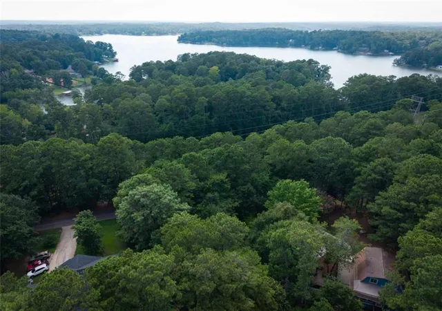 Photo 3 of Sale Pending at 220 Flamingo Dr, Monticello, GA 31064 | MLS# 7815432 | Listing updated on 2026-09-25