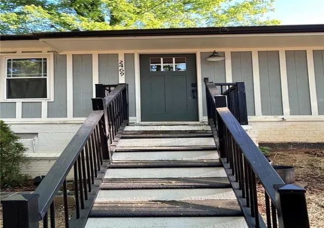 3rd image of 2469 Stone Rd, Atlanta, GA 30344 | MLS# 7754687