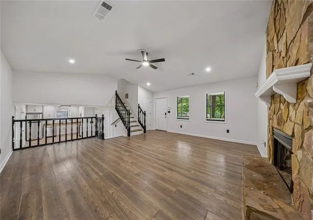 2nd image of 627 Ridge Ave, Stone Mountain, GA 30083 | MLS# 7774985