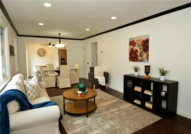 2nd image of 1350 Kenilworth Dr Sw, Atlanta, GA 30310 | MLS# 7757807