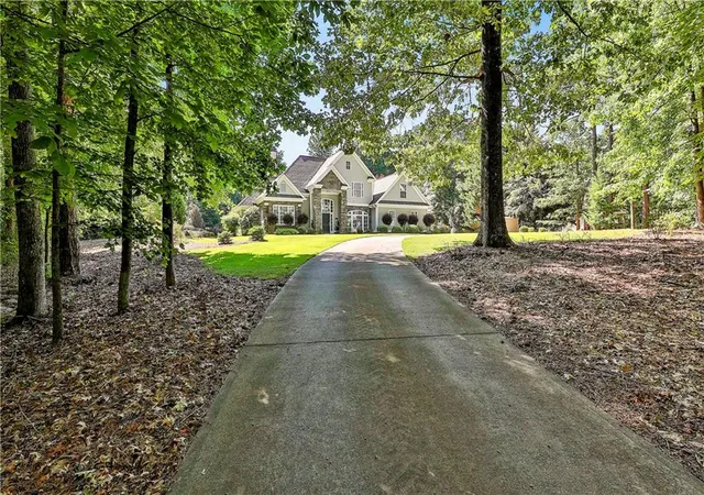 Photo 2 of Sale Pending at 681 Ellison Rd, Tyrone, GA 30290 | MLS# 7817933 | Listing updated on 2026-09-05