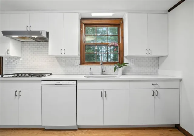 3rd image of 2416 Norwich Ln, Tucker, GA 30084 | MLS# 7729066