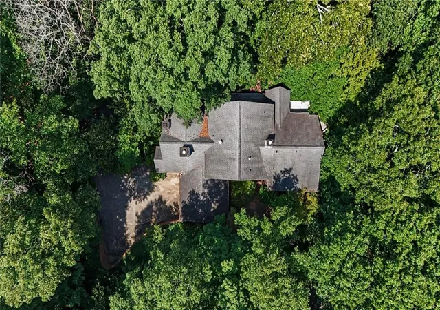 Photo 2 of Sale Pending at 6415 River Chase Cir, Sandy Springs, GA 30328 | MLS# 7814340 | Listing updated on 2026-10-05