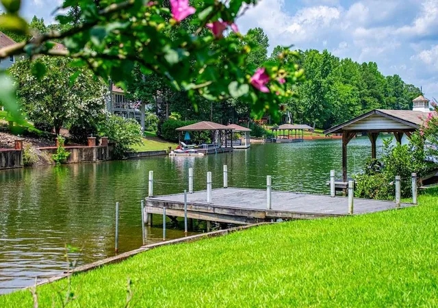 2nd image of 10083 Lakeview Pkwy, Villa Rica, GA 30180 | MLS# 7814903