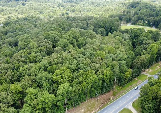 2nd image of 768 Knox Bridge Hwy, White, GA 30184 | MLS# 7806564
