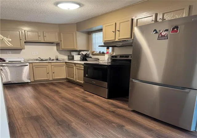 Photo 3 of Sale Pending at 4701 Flat Shls Rd #41G, Union City, GA 30291 | MLS# 7710783 | Listing updated on 2026-09-07