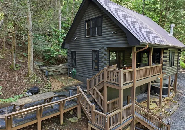 Photo 2 of Single family home for sale at 259 Sutton Ridge Way, Ellijay, GA 30540 | MLS# 7822752 | Listing updated on 2026-08-18