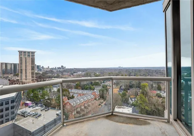Homes for sale in Atlanta, GA | 2795 Peachtree Rd Ne, Atlanta, GA 30305