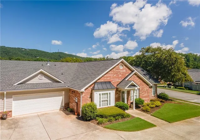 Listing Photo 5 - Condo for sale in building located at 1006 Somerton Pl, Cumming, GA 30040
